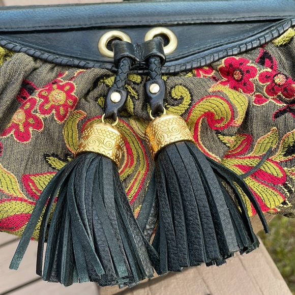 Isabella Fiore Tapestry and Leather Clutch Purse - Picture 7 of 14